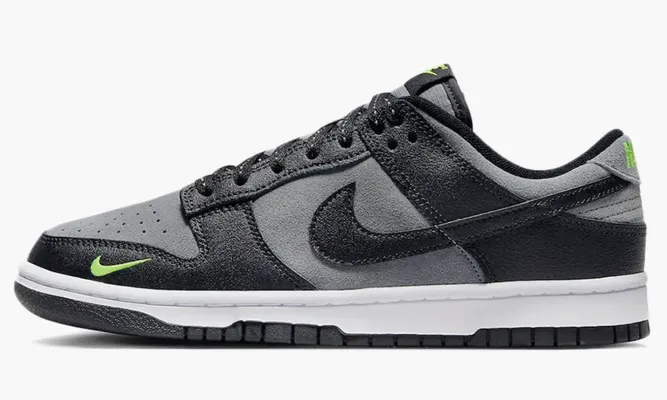 Кроссовки Nike Dunk Low «Black Cool Grey Volt Mini Swoosh» черный