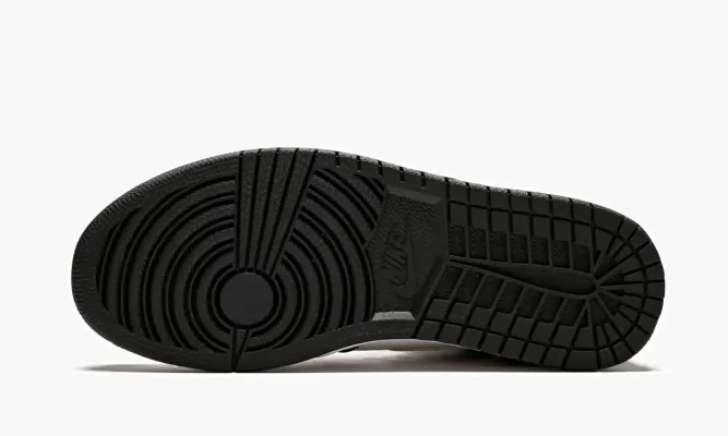 Кроссовки Air Jordan 1 Retro High OG «Defiant Yellow» белый