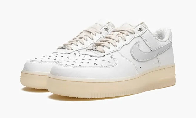 Кроссовки Air Force 1 LO WMNS «Starry Night» белый