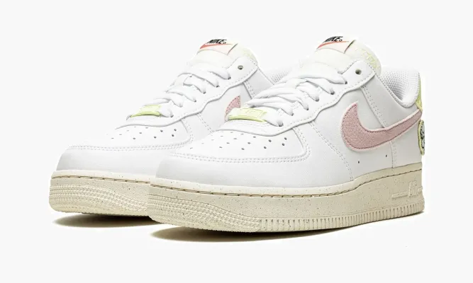 Кроссовки Air Force 1 LO NEXT NATU MNS WMNS «Flower Power» белый