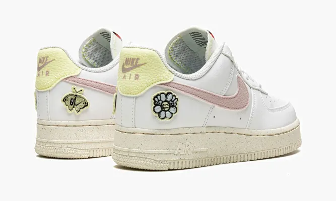 Кроссовки Air Force 1 LO NEXT NATU MNS WMNS «Flower Power» белый