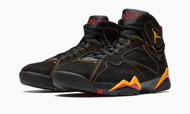 Кроссовки Air Jordan 7 Retro «Citrus 2022» черный