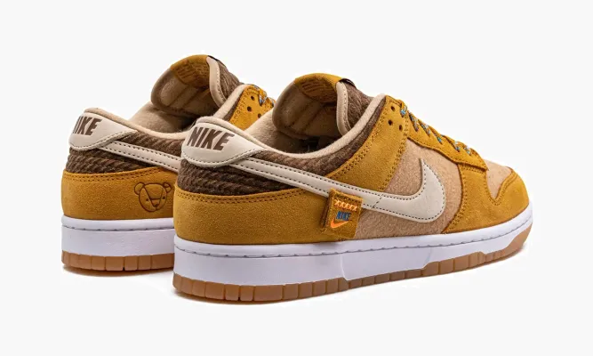 Кроссовки Nike Dunk Low SE «Teddy Bear Praline» коричневый