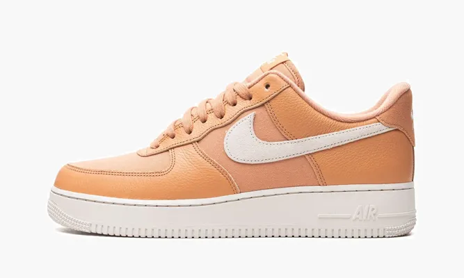 Кроссовки Air Force 1 Low '07 LX «Amber Brown» кремовый