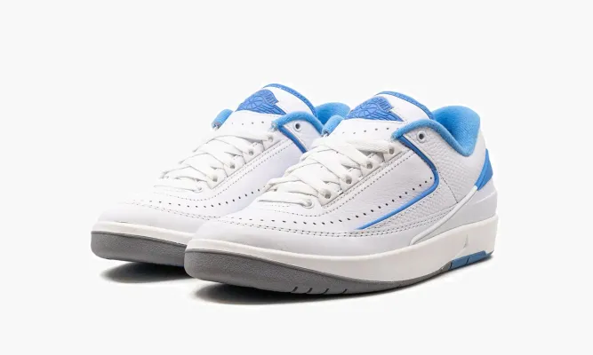 Кроссовки Air Jordan 2 Low GS «University Blue» белый