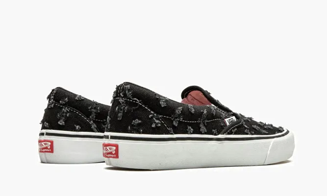 Кроссовки Vans Slip-on Pro «Supreme - Black Hole Punch Denim» черный