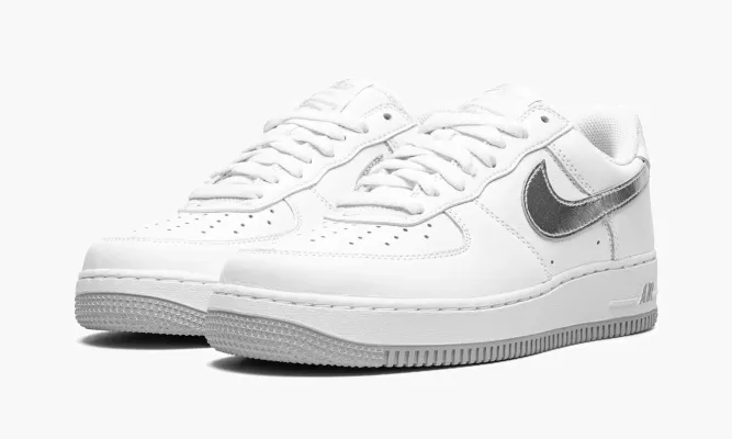 Кроссовки Air Force 1 Low «Silver Swoosh» белый