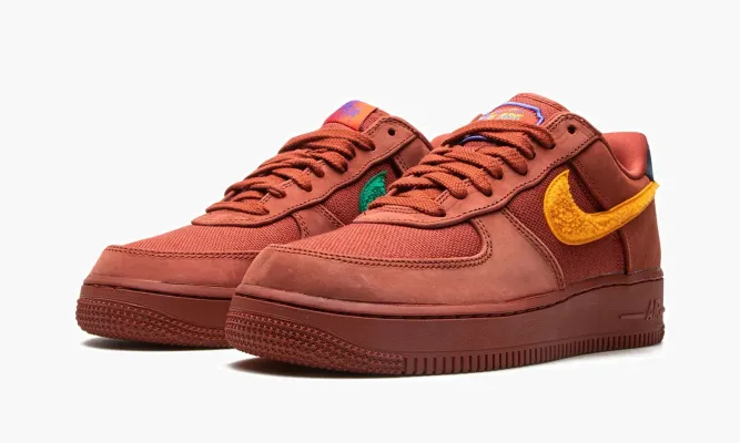 Кроссовки Air Force 1 Low «La Familia» бордовый