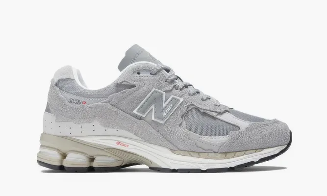 Кроссовки New Balance 2002r «Protection Pack Grey» серый