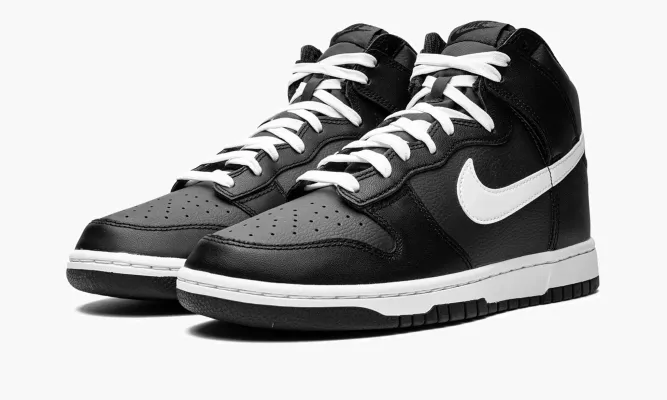 Кроссовки Nike Dunk High «Black / White» черный