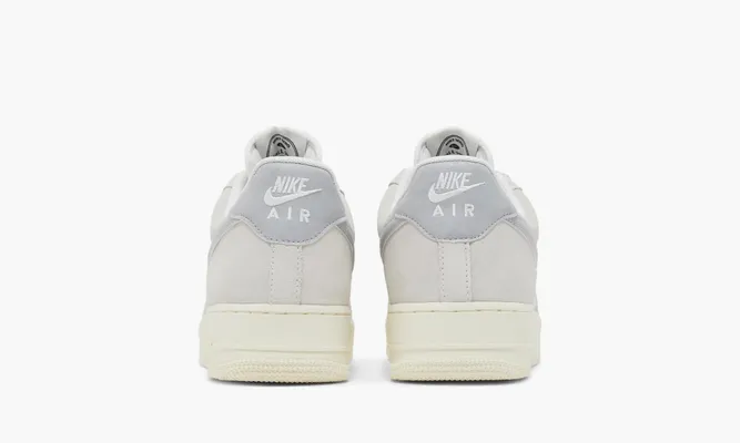 Кроссовки Nike Air Force 1 '07 LV8 «Certified Fresh - Photon Dust» серый