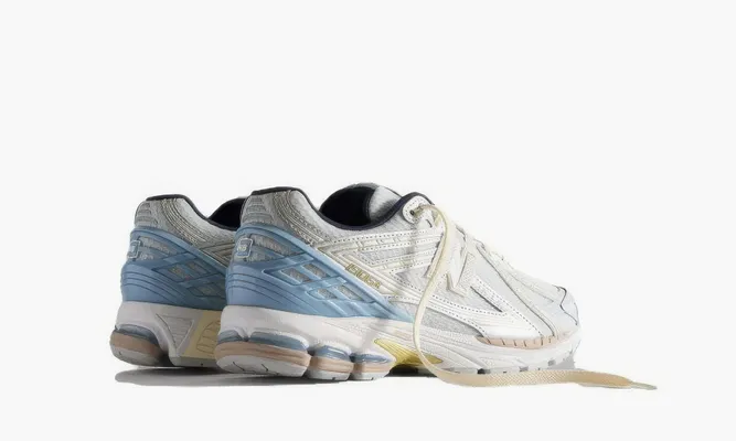 Кроссовки New Balance 1906r «Kith White» белый