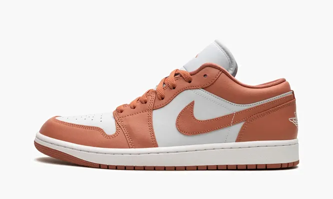 Кроссовки Air Jordan 1 Low WMNS «Sky J Orange» оранжевый