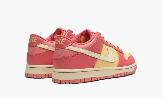 Кроссовки Nike Dunk Low GS «Strawberry Peach Cream» розовый,кремовый