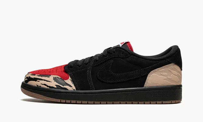 Кроссовки Air Jordan 1 Low SP «Solefly - Carnivore» черный