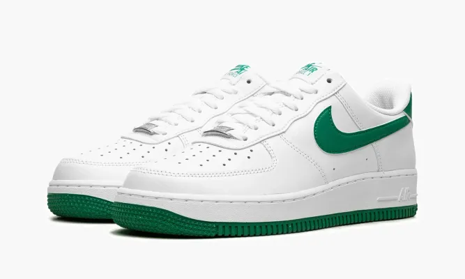 Кроссовки Air Force 1 Low «Malachite» белый