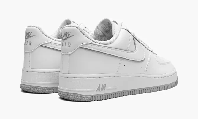 Кроссовки Air Force 1 Low Retro «White/Grey» белый