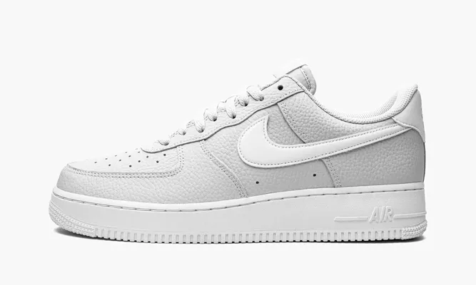 Кроссовки Air Force 1 '07 «Pebbled Leather - Pure Platinum» серый