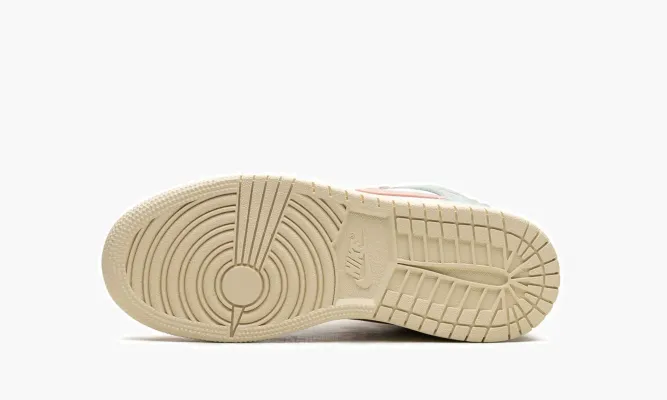 Кроссовки Air Jordan 1 Mid GS «Pink Oxford» белый