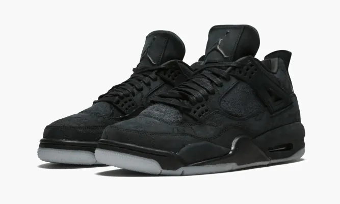 Кроссовки Air Jordan 4 Retro «Kaws - Black» черный
