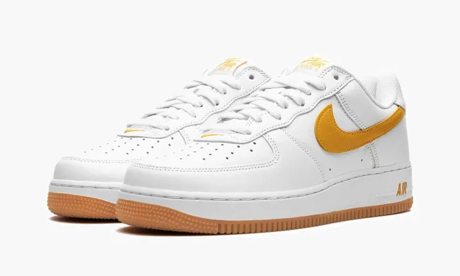 Кроссовки Air Force 1 Low «Waterproof - University Gold» белый
