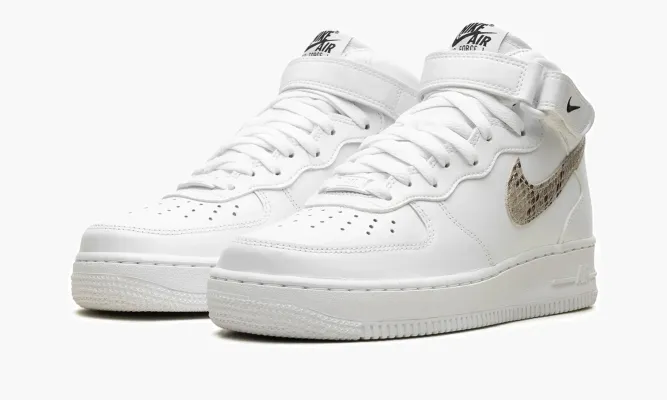 Кроссовки Air Force 1 '07 MID WMNS «White Snake Swoosh» белый