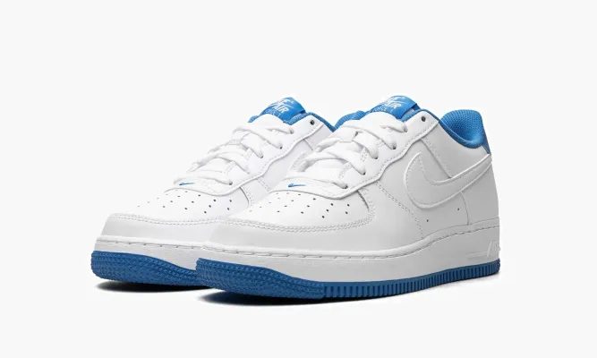 Кроссовки Air Force 1 Low ESS GS «White / Light Photo Blue» белый