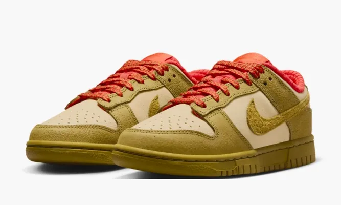 Кроссовки Nike Dunk Low WMNS «Bronzine Sesame Picante Red» желтый