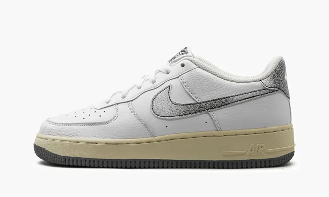 Кроссовки Air Force 1 Low LV8 3 «50 YEARS OF HIP-HOP» белый