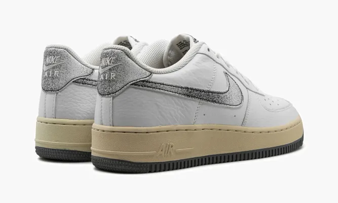 Кроссовки Air Force 1 Low LV8 3 «50 YEARS OF HIP-HOP» белый