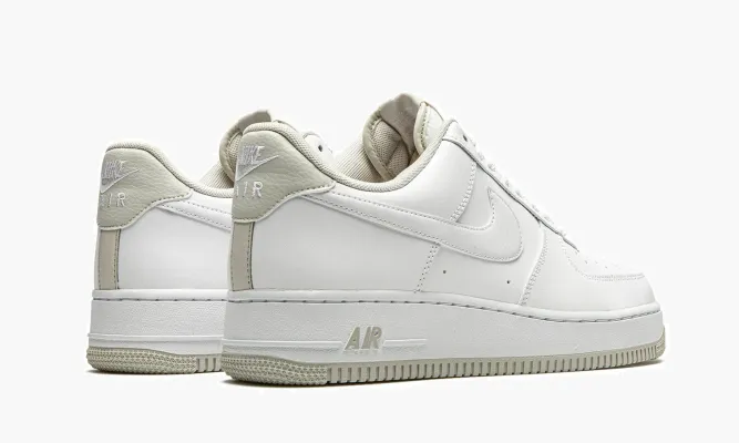 Кроссовки Air Force 1 '07 «Light Bone» белый