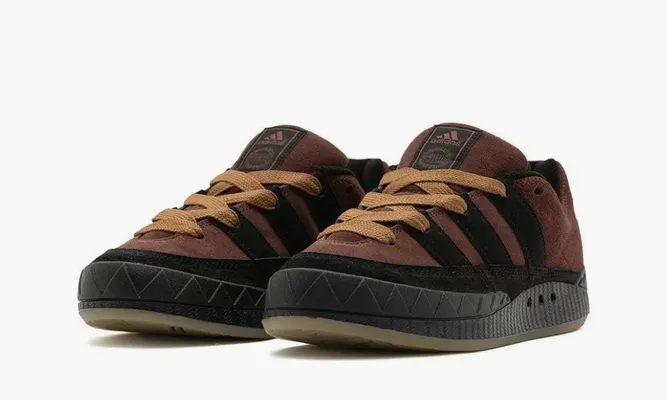 Кроссовки Adidas Adimatic «Brown Core Black» коричневый