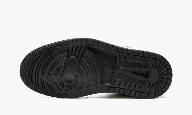 Кроссовки Air Jordan 1 Zoom Air CMFT 2 WMNS «Metallic Silver» серый