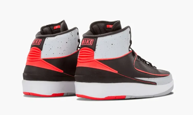 Кроссовки Air Jordan 2 Retro Bg «Infrared 23» черный