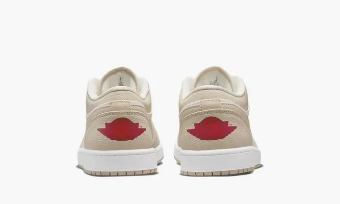 Кроссовки Nike Air Jordan 1 Low SE «Sail Rattan University Red» бежевый