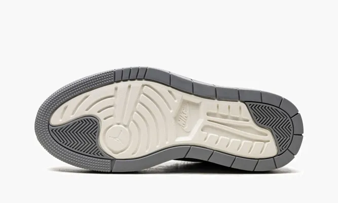 Кроссовки Air Jordan 1 Elevate Low WMNS «Stealth / Titanium» серый