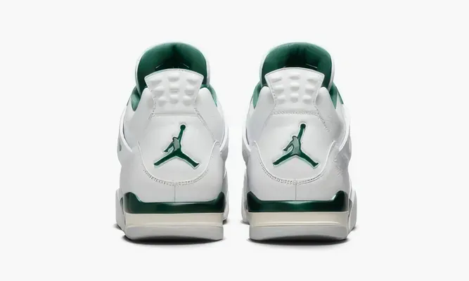 Кроссовки Air Jordan 4 Retro «Oxidized Green» зеленый