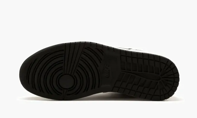 Кроссовки Air Jordan 1 Retro High OG «Re2pect» черный