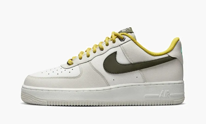 Кроссовки Air Force 1 Low «Light Bone / Cargo Khaki» кремовый,белый