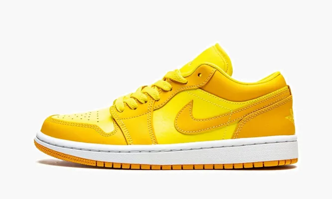Кроссовки Air Jordan 1 Low WMNS «Yellow Strike» желтый