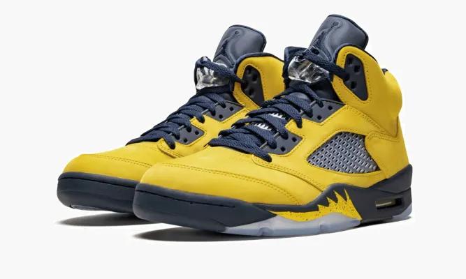 Кроссовки Air Jordan 5 Retro SE «Michigan» желтый