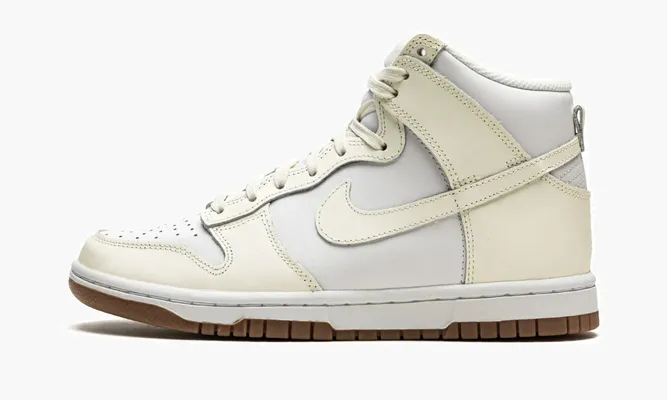 Кроссовки Nike Dunk High WMNS «Sail / Gum» белый