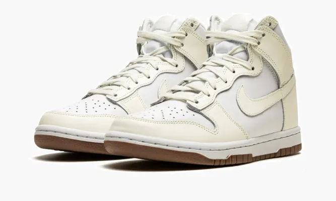 Кроссовки Nike Dunk High WMNS «Sail / Gum» белый