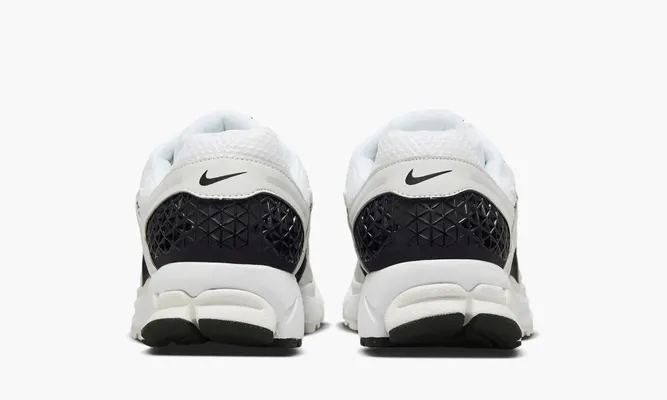 Кроссовки Nike Zoom Vomero 5 «White Black» белый