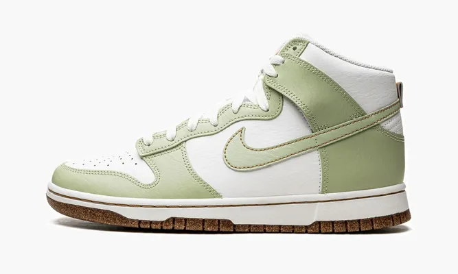 Кроссовки Nike Dunk High «Inspected By Swoosh» зеленый