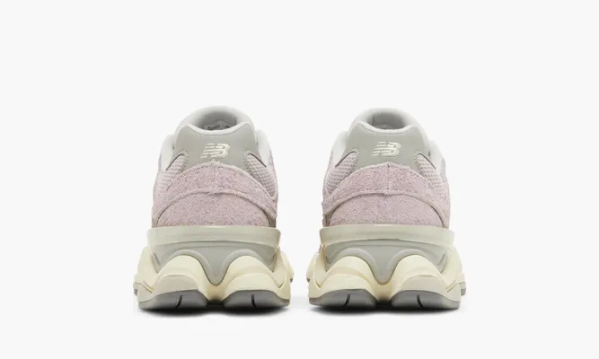 Кроссовки New Balance 9060 'December Sky' Розовый