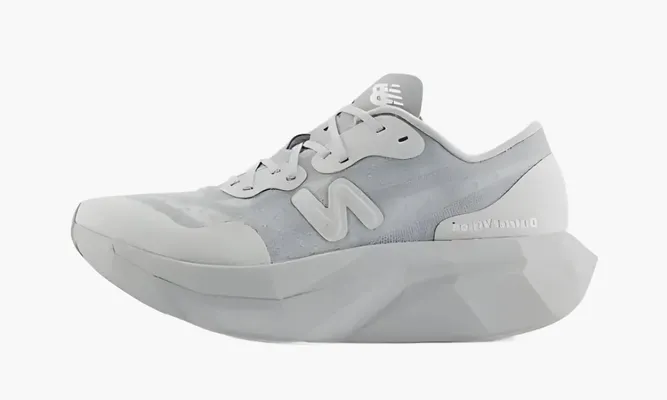 Кроссовки New Balance District Vision X WMNS Fuelcell Supercomp Elite V4 «Aluminum Grey» серый