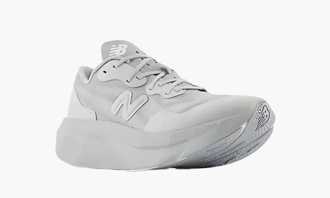 Кроссовки New Balance District Vision X WMNS Fuelcell Supercomp Elite V4 «Aluminum Grey» серый