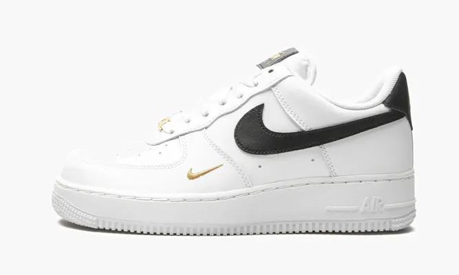Кроссовки Air Force 1 LO ESSENTIAL MNS WMNS «White / Black / Gold» белый