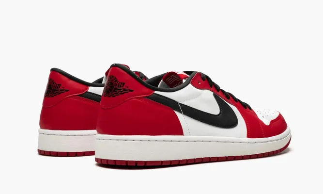 Кроссовки Air Jordan 1 Low OG «Chicago» красный